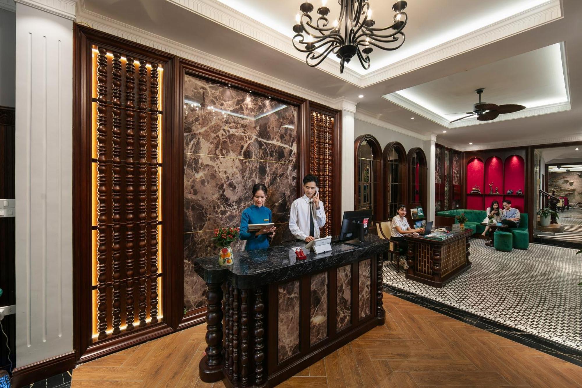 Serene Central Hotel هانوي المظهر الخارجي الصورة